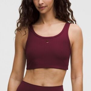 🆕 Lululemon Nulu Ribbed Sports Bra • Heart Cut Out • Sz L